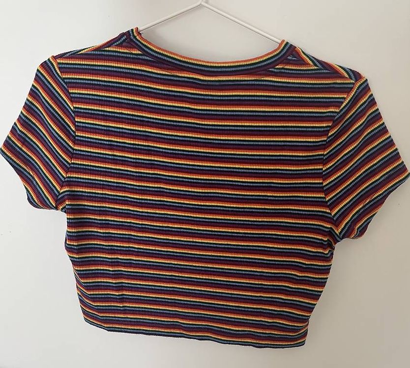 Crop top - Urban Outfitters - s (Usato) a Giubiasco per CHF 3.5 – con ...